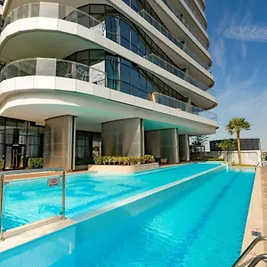 fam-living-rp-heights-downtown-dubai.sharjah-hotels.com/