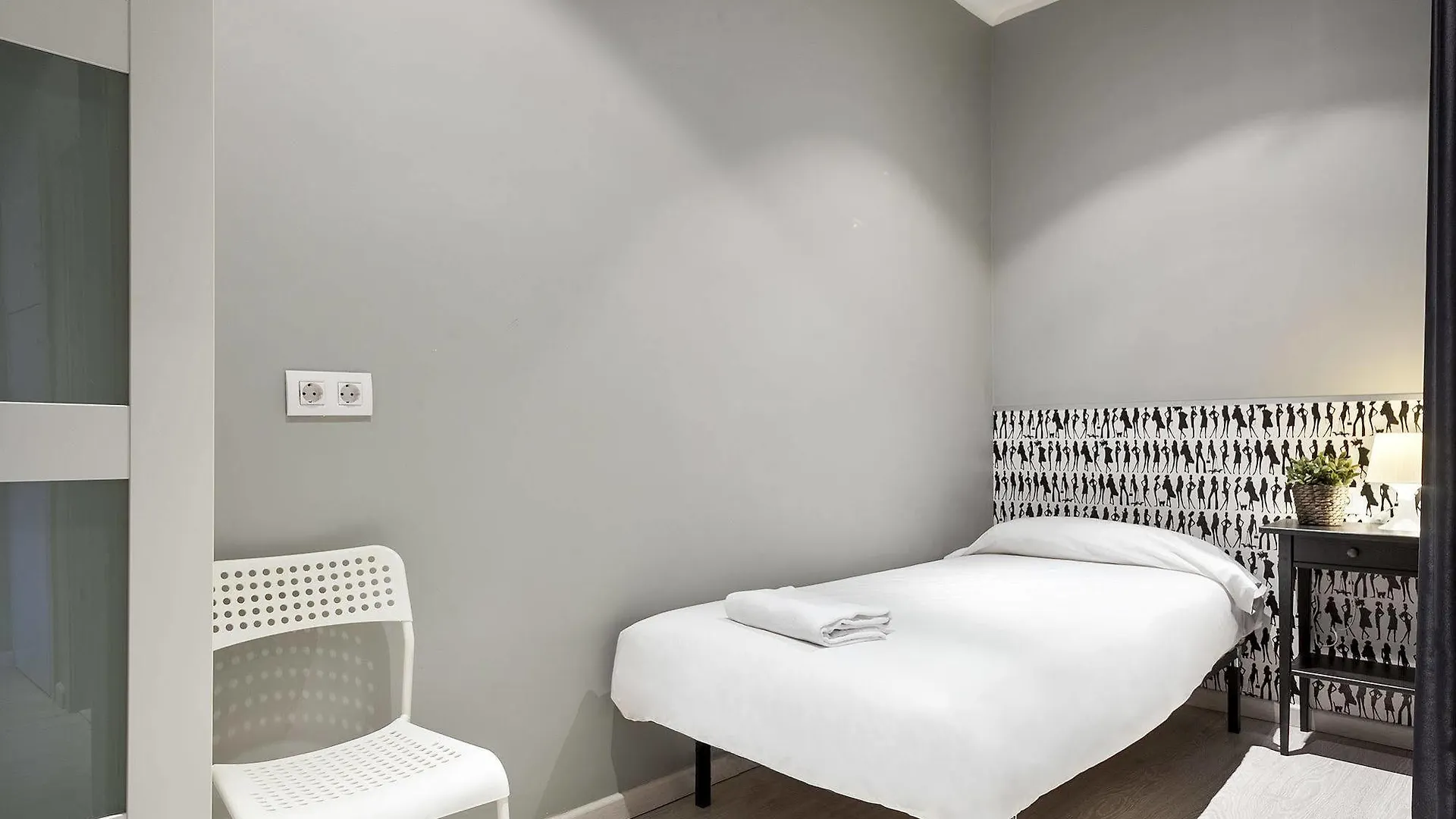 Fira Apartments By Gaiarooms Barcelona Spanyolország