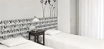 Fira Apartments By Gaiarooms Барселона