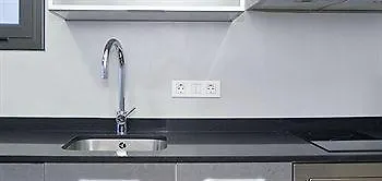 Fira Apartments By Gaiarooms Барселона 0*,