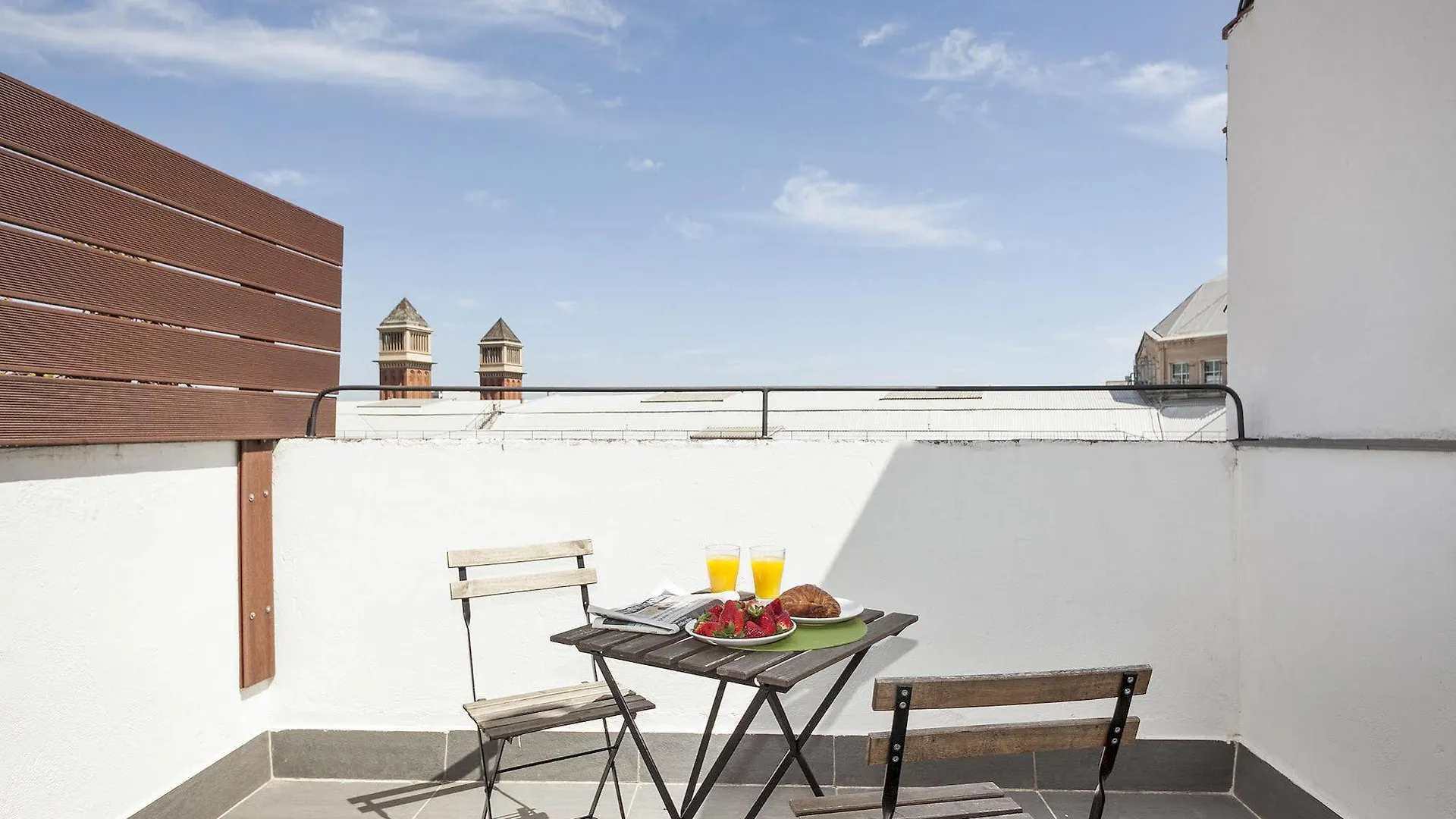 Fira Apartments By Gaiarooms Барселона 0*,  Испания