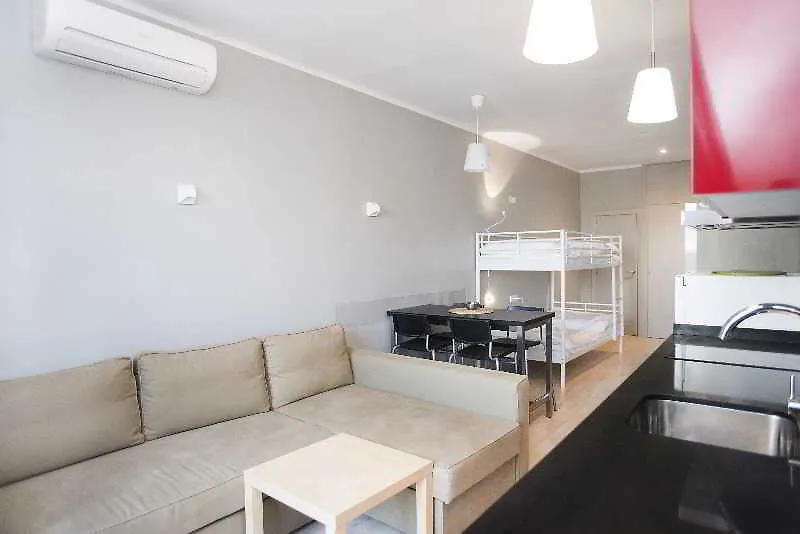 Fira Apartments By Gaiarooms Барселона