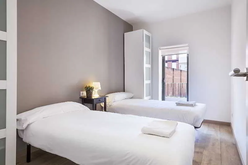 Fira Apartments By Gaiarooms Barcelona