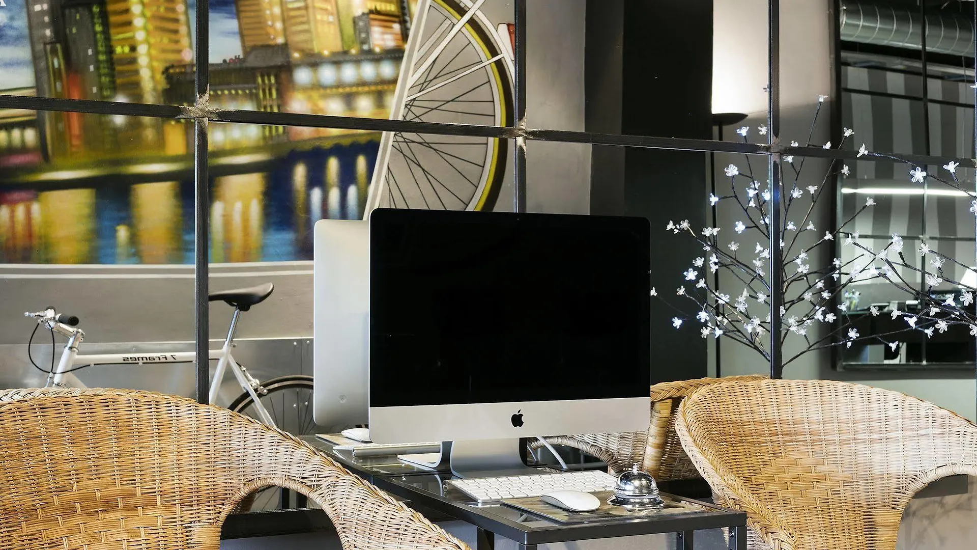Fira Apartments By Gaiarooms Barcelona
